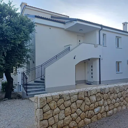 Tiziana *